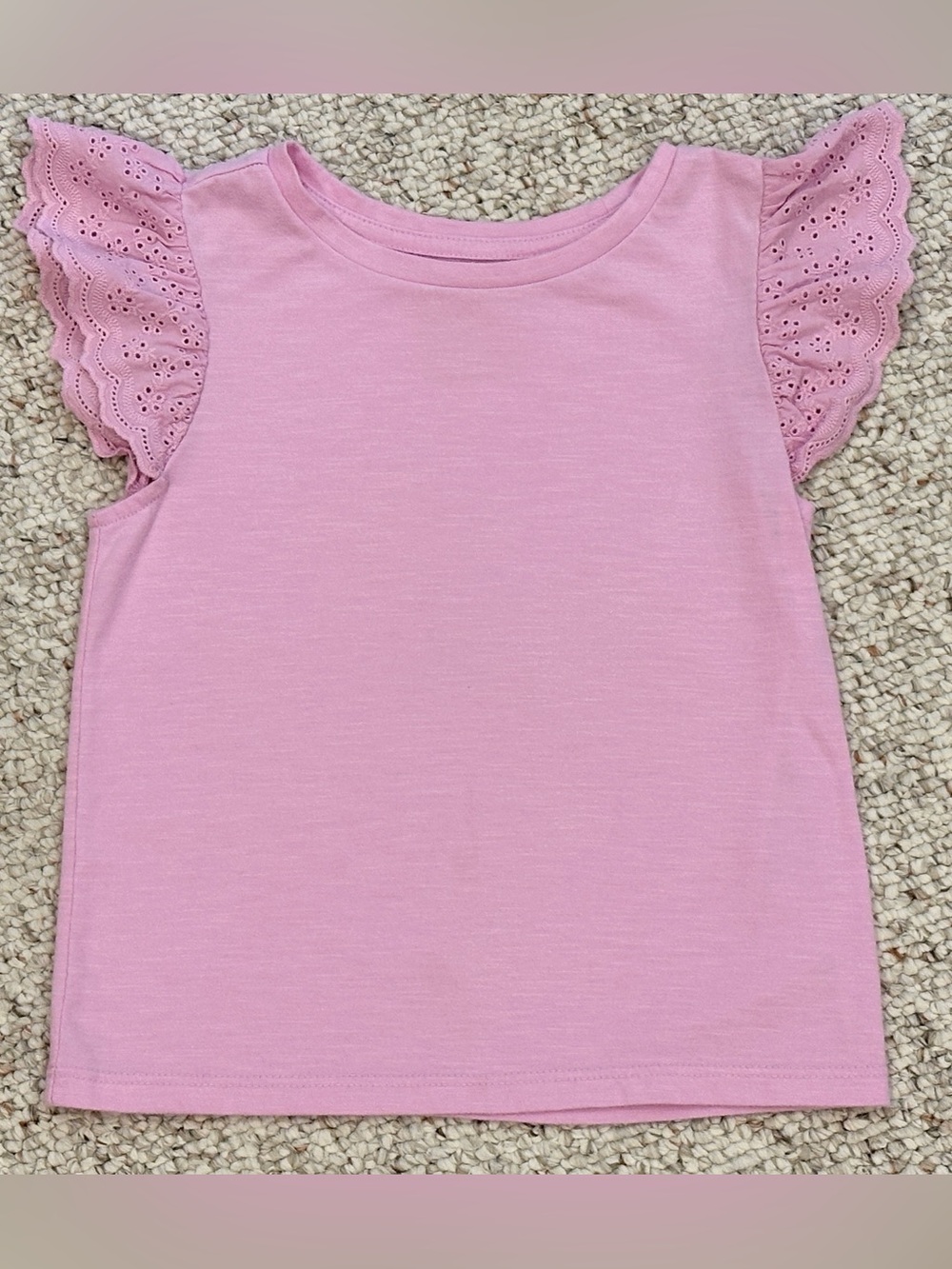 Bundle of 4 T-shirts for girls in size 5T. (GAP, Cat & Jack, Disney, & Carter’s) - Picture 2 of 15